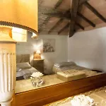 Casa Del Priore *