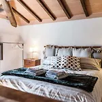 Casa Del Priore * Usigliano
