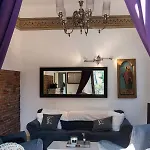 Casa Del Priore *