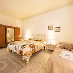 Casa Del Priore * Usigliano