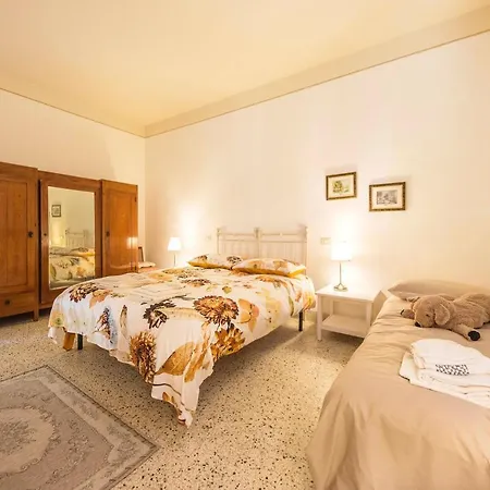 Casa Del Priore * Usigliano